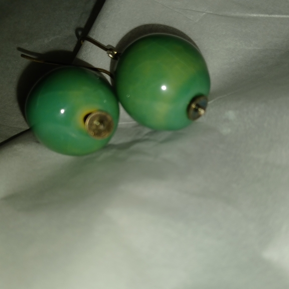 Green ceramic? ball earrings. - Picture 3 of 3